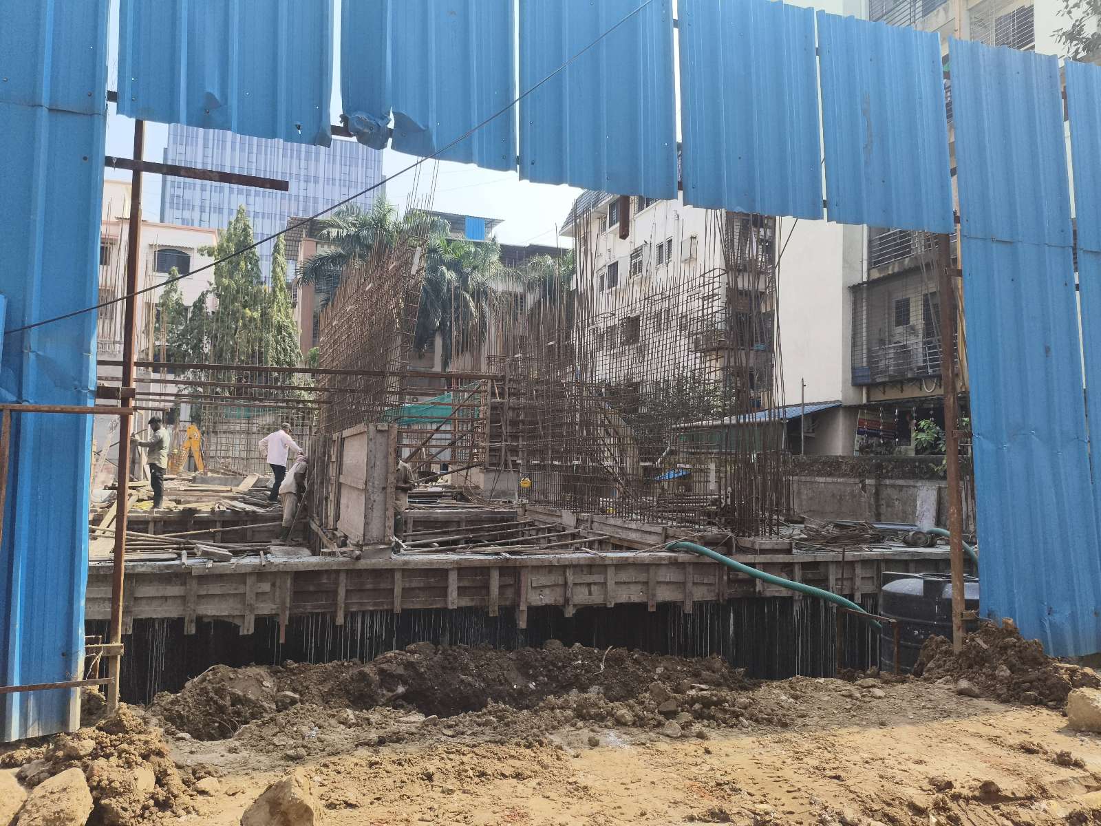 vandana chs — Exterior